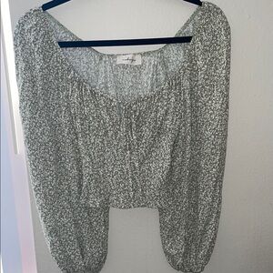 Cropped long sleeve top